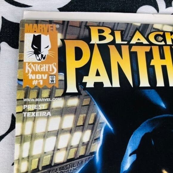 Black Panther #1. 1st App of Okoye Nakia Zuri & Dora Milaje - Picture 5 of 9